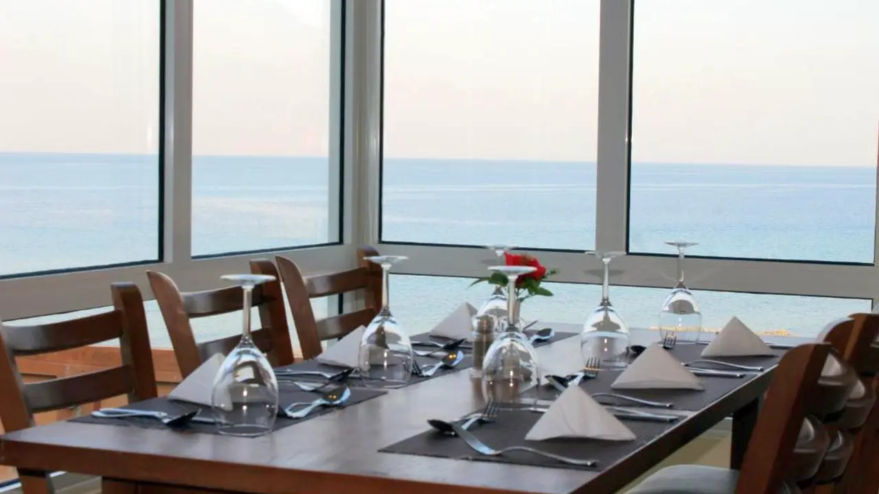 الفندق بلومار الدوم - العين السخنة